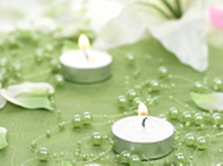 Perły na sznurku JASNOZIELONE 1,30 m PartyDeco