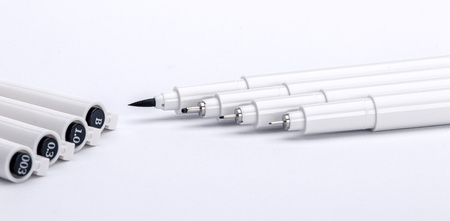 Cienkopis kreślarski do szkiców i kaligrafii 4 grubości MANGA SKETCH LINER ART TOMA