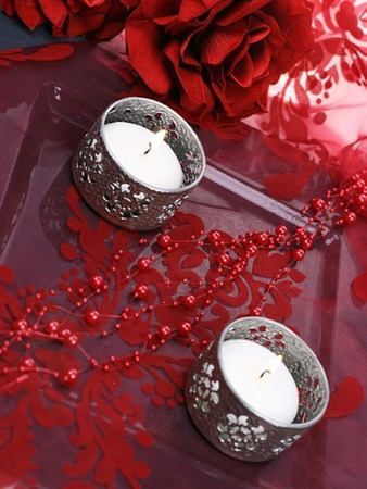 Perły na sznurku CZERWONE 1,30 m PartyDeco